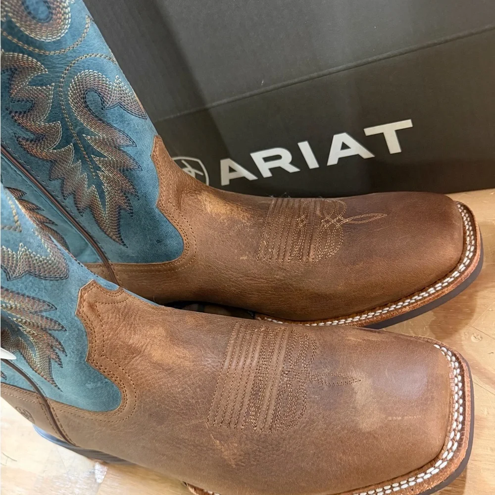 Ariat Men's Brown Leather Western Boots with Blue Embroidered Shaft - Picture 2 of 8